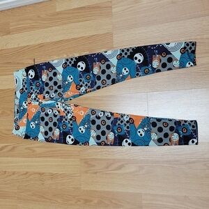 Lularoe Disney Nightmare Before Christmas Jack and Sally Leggings
